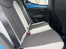 Toyota AYGO VVT-i x-cite