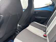 Toyota AYGO VVT-i x-cite