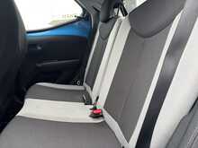 Toyota AYGO VVT-i x-cite