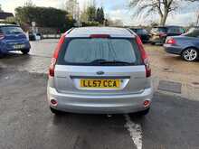 Ford Fiesta Style Climate