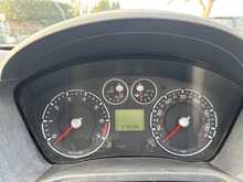 Ford Fiesta Style Climate