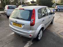 Ford Fiesta Style Climate