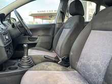 Ford Fiesta Style Climate