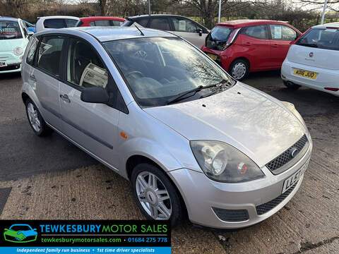 1.4 Style Climate Hatchback 5dr Petrol Manual (147 g/km, 79 bhp)