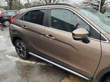 Mitsubishi Eclipse Cross T 3