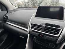 Mitsubishi Eclipse Cross T 3