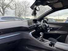 Peugeot 3008 PureTech GT Line Premium