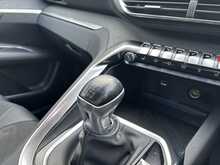 Peugeot 3008 PureTech GT Line Premium