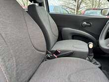 Nissan Micra Initia