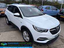 Vauxhall Grandland X Turbo SE
