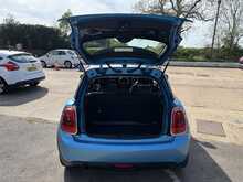 MINI Hatch Cooper