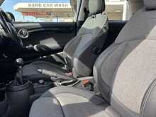 MINI Hatch Cooper