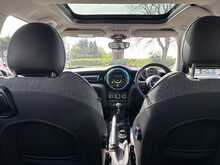 MINI Hatch Cooper
