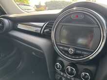 MINI Hatch Cooper