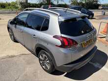 Peugeot 2008 PureTech Allure Premium