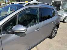 Peugeot 2008 PureTech Allure Premium