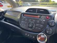 Honda Jazz i-VTEC ES