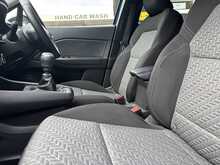 Renault Captur TCe Limited
