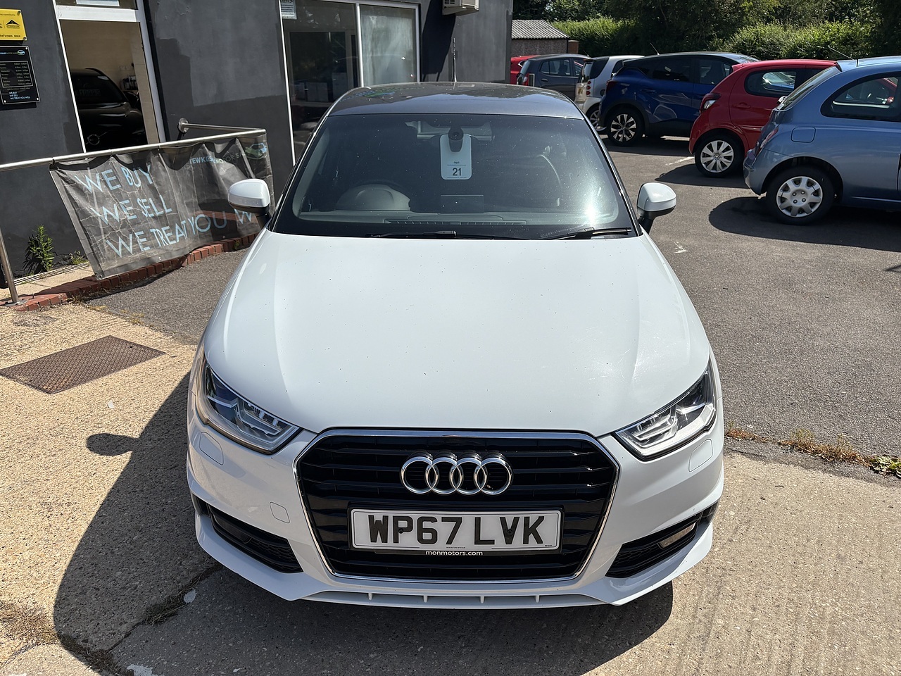 2017 Audi A1 thumbnail 2
