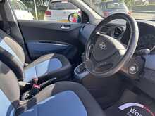 Hyundai i10 Premium