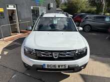 Dacia Duster dCi Laureate