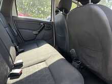 Dacia Duster dCi Laureate