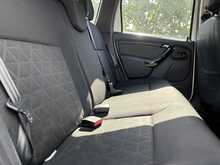 Dacia Duster dCi Laureate
