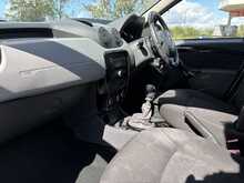 Dacia Duster dCi Laureate