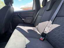 Dacia Duster dCi Laureate