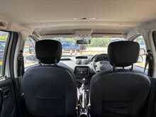 Dacia Duster dCi Laureate