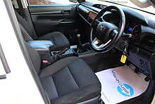 Toyota Hilux D-4D Active