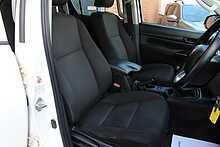 Toyota Hilux D-4D Active