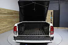 Toyota Hilux D-4D Active