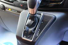 Ford Transit Custom 320 EcoBlue Limited Auto Crew Cab