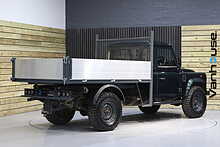 Land Rover Defender 130 D Tipper