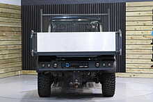 Land Rover Defender 130 D Tipper