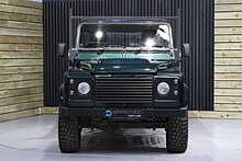 Land Rover Defender 130 D Tipper