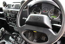Land Rover Defender 130 D Tipper
