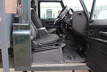 Land Rover Defender 130 D Tipper