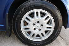 Mercedes-Benz Vito 8 Seat Window Van