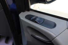 Mercedes-Benz Vito 8 Seat Window Van
