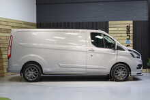 Ford Transit Custom 320 EcoBlue Limited