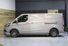 Ford Transit Custom 320 EcoBlue Limited
