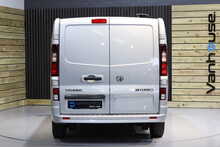 Vauxhall Vivaro CDTi 2900 BiTurbo Sportive