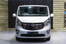 Vauxhall Vivaro CDTi 2900 BiTurbo Sportive