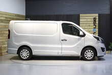 Vauxhall Vivaro CDTi 2900 BiTurbo Sportive