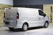 Vauxhall Vivaro CDTi 2900 BiTurbo Sportive