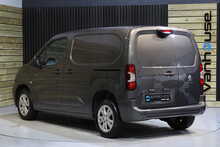 Peugeot Partner BlueHDi 1000 Asphalt Premium
