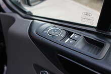 Ford Tourneo Custom 310 EcoBlue Sport