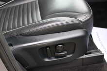 Land Rover Discovery SD V6 HSE